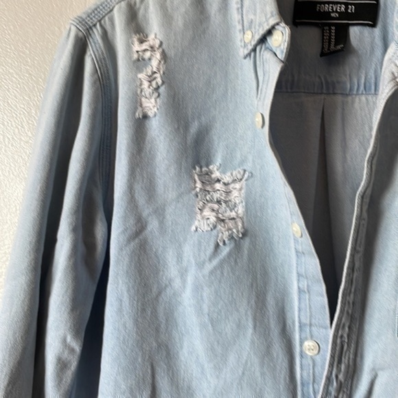 Forever 21 Blue distressed long sleeve shirt Mens size Medium. Used - Picture 4 of 9